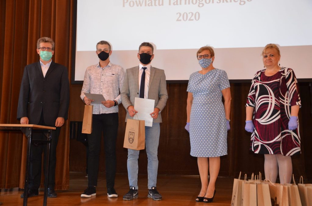 Stypendia dla uzdolnionej młodzieży