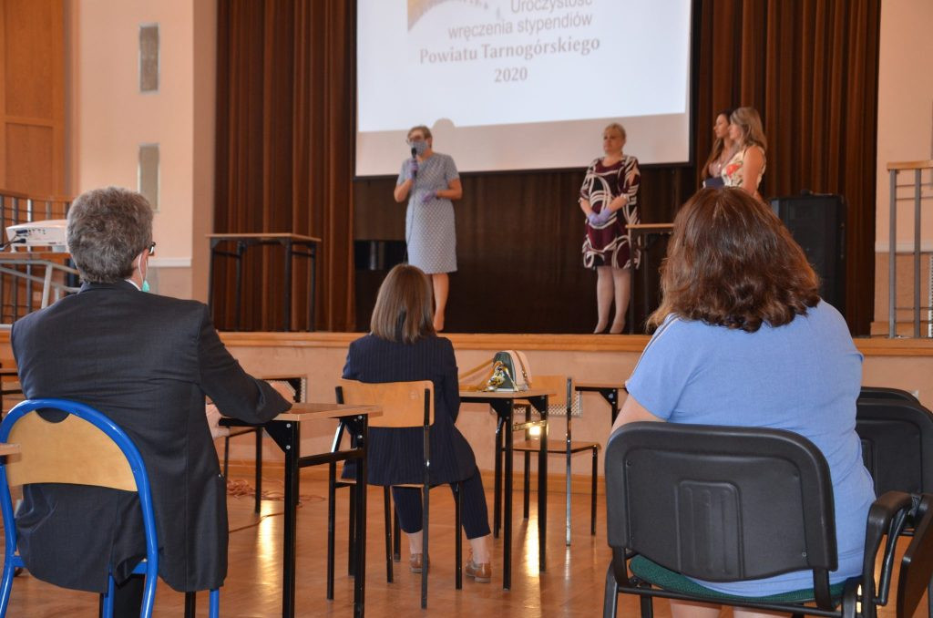 Stypendia dla uzdolnionej młodzieży