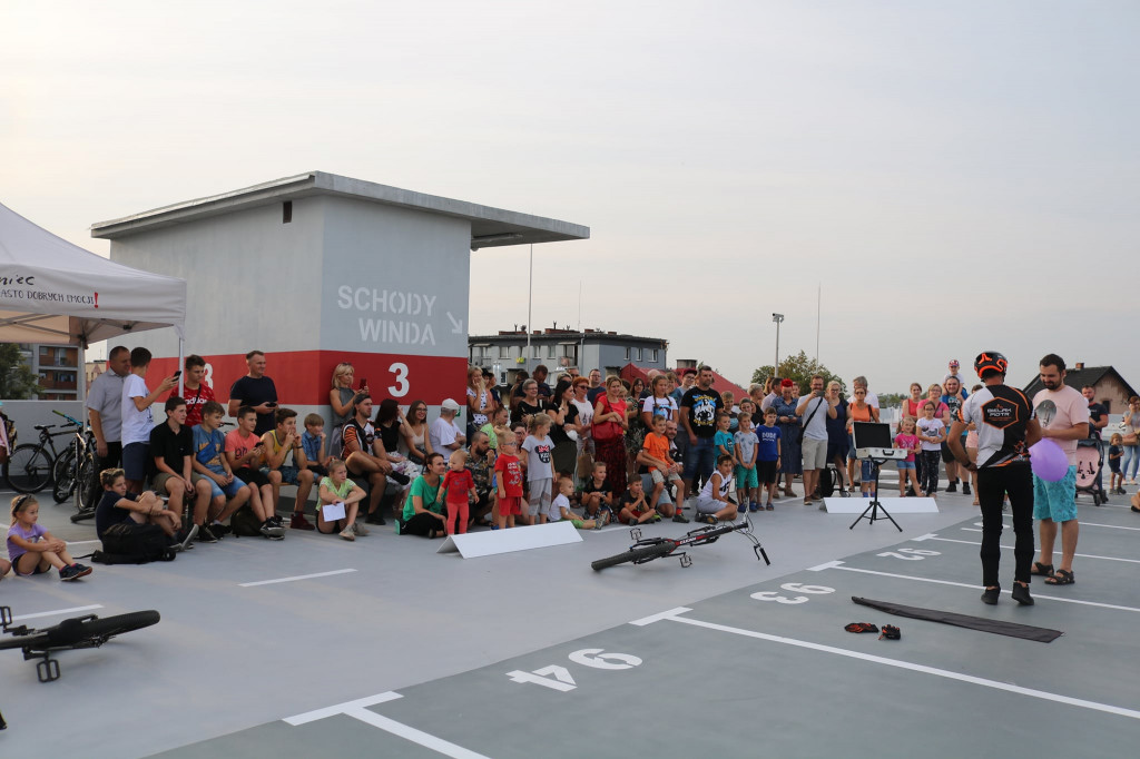 W Lublińcu otwarto nowoczesne centrum przesiadkowe