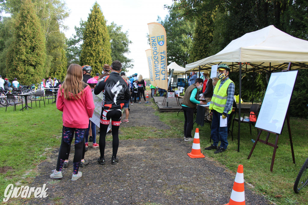 200 rowerzystów jedzie tropami górnośląskiej szlachty
