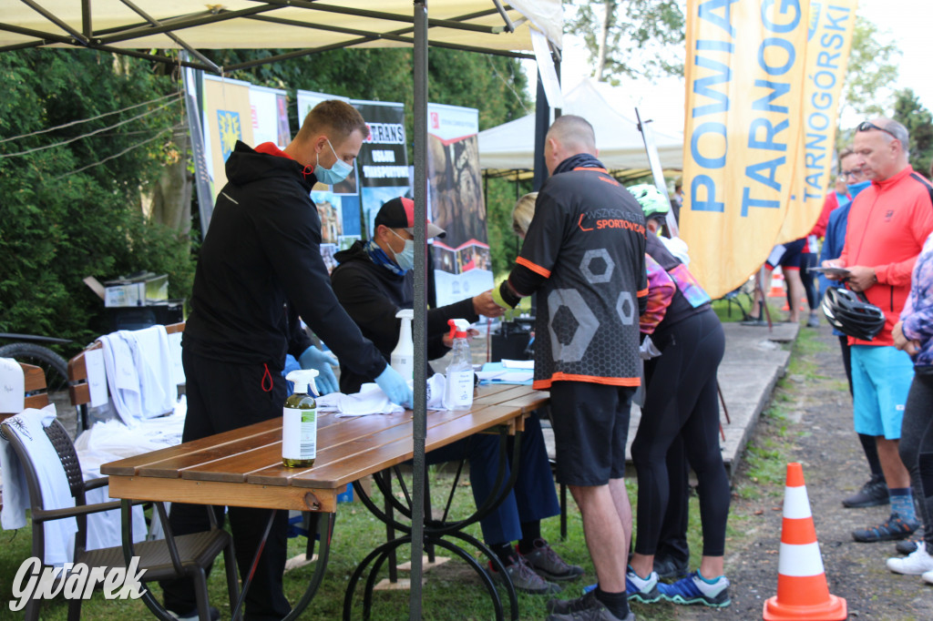 200 rowerzystów jedzie tropami górnośląskiej szlachty