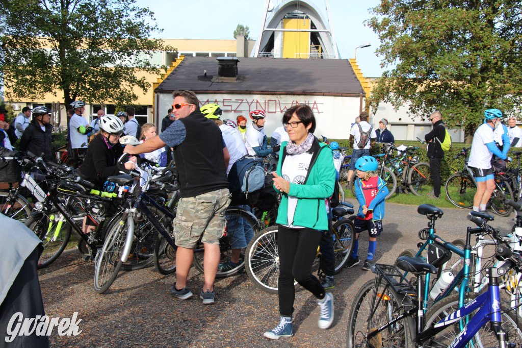 200 rowerzystów jedzie tropami górnośląskiej szlachty