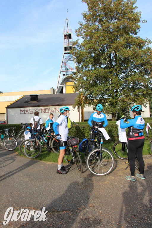 200 rowerzystów jedzie tropami górnośląskiej szlachty