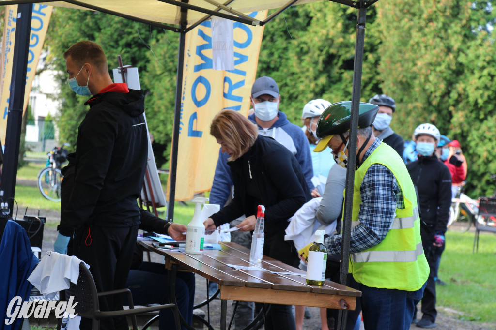 200 rowerzystów jedzie tropami górnośląskiej szlachty
