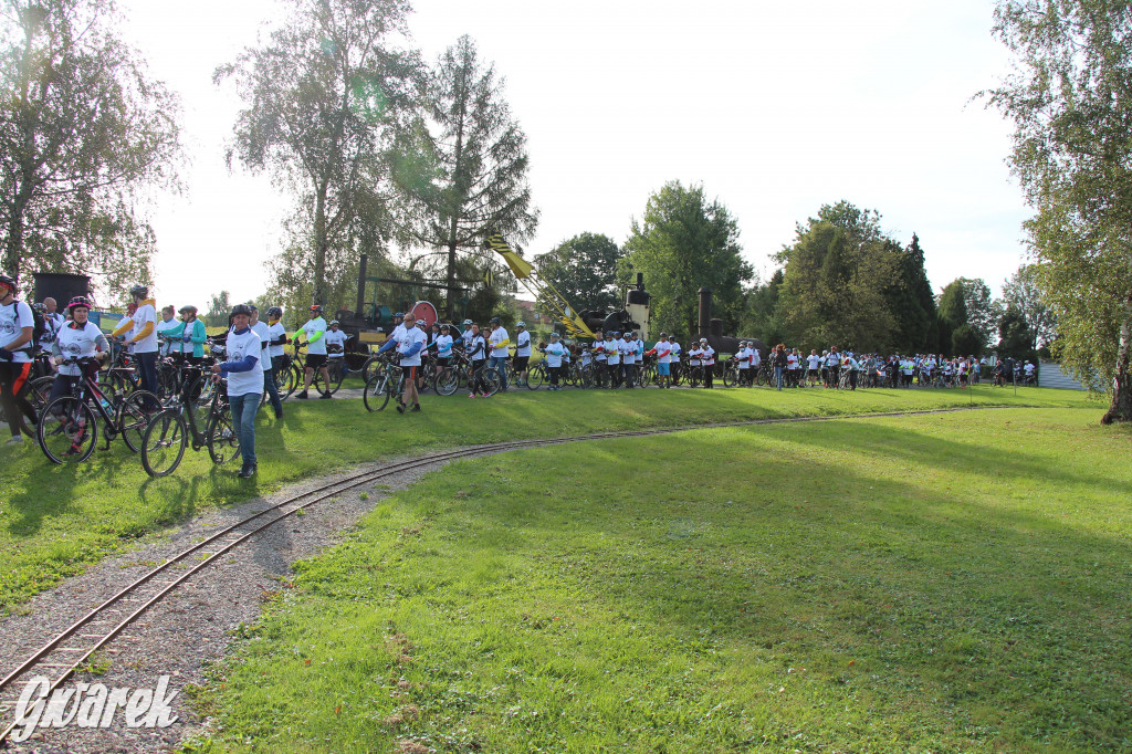 200 rowerzystów jedzie tropami górnośląskiej szlachty
