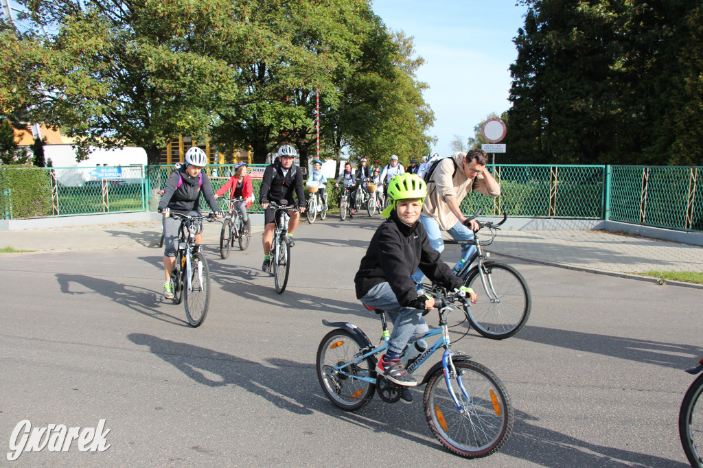 200 rowerzystów jedzie tropami górnośląskiej szlachty