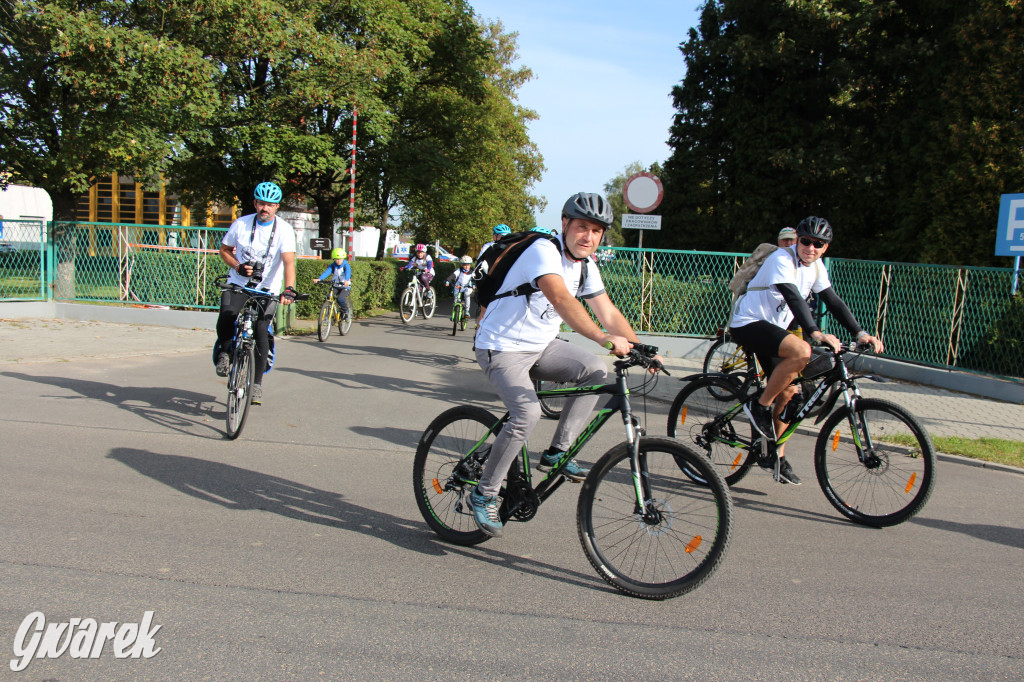 200 rowerzystów jedzie tropami górnośląskiej szlachty