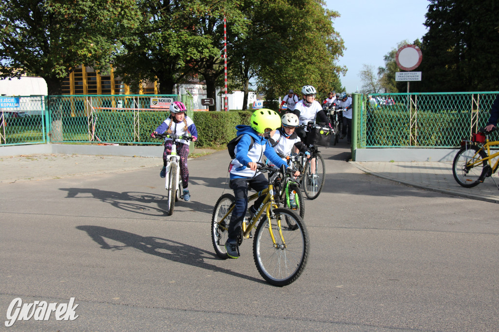 200 rowerzystów jedzie tropami górnośląskiej szlachty