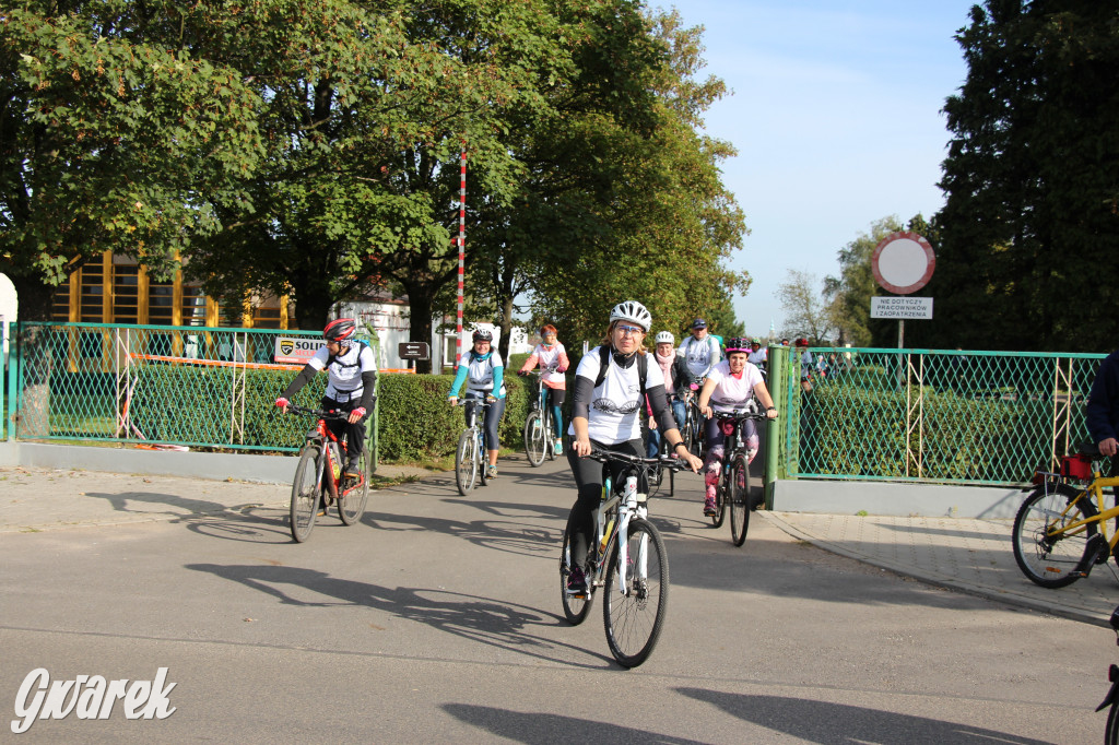 200 rowerzystów jedzie tropami górnośląskiej szlachty