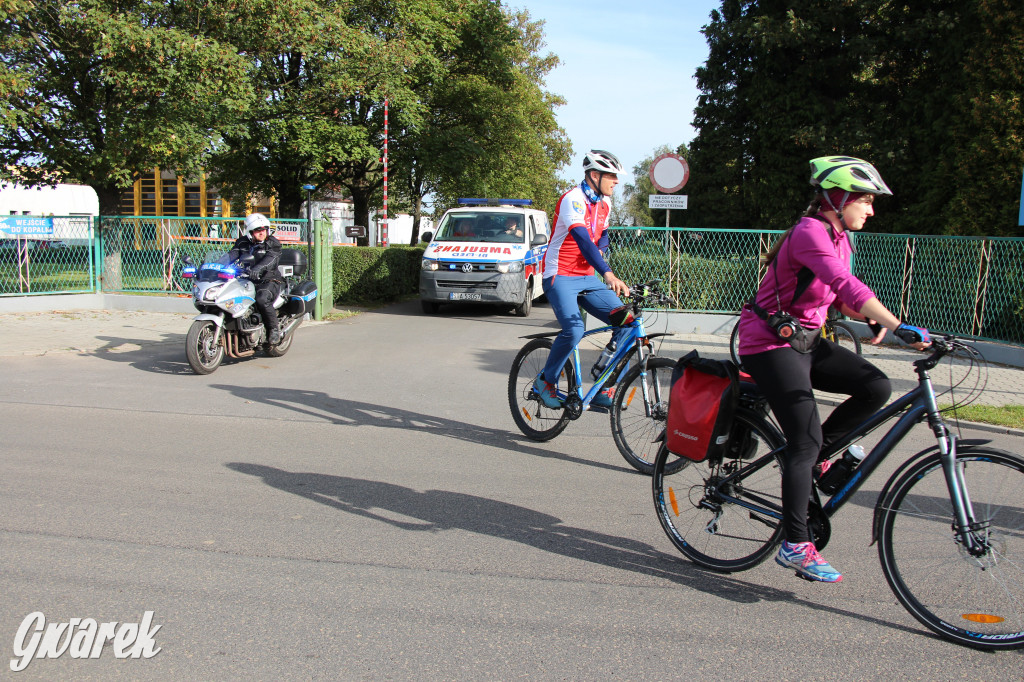 200 rowerzystów jedzie tropami górnośląskiej szlachty