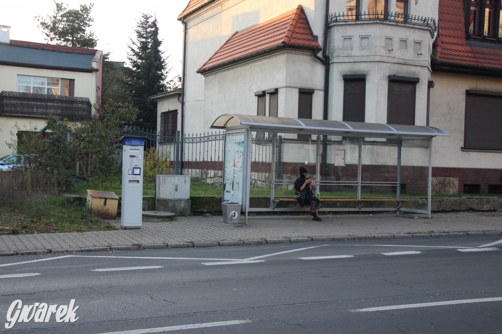 Solarny automat do sprzedaży biletów