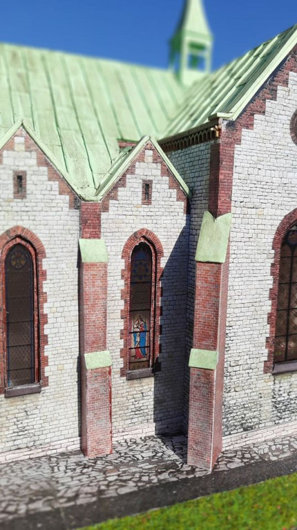 Makieta kościoła w Reptach Śląskich