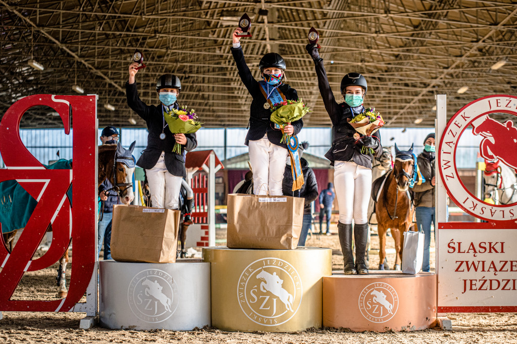 W Zbrosławicach skakali przez przeszkody