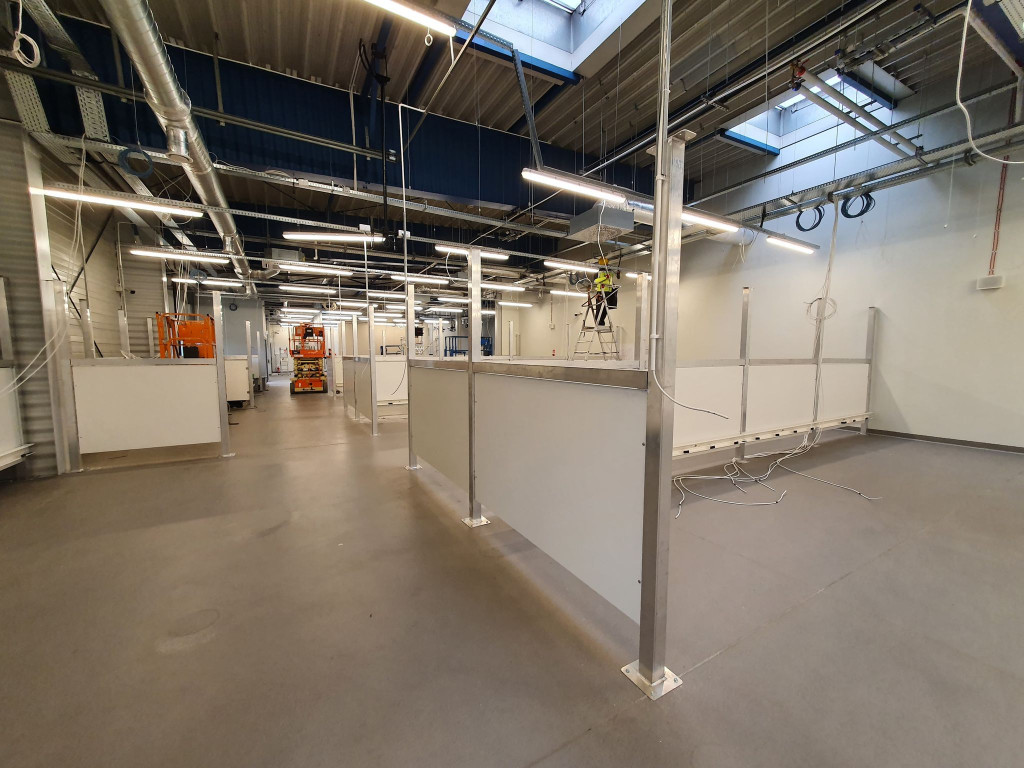 Trwa budowa szpitala tymczasowego w Pyrzowicach