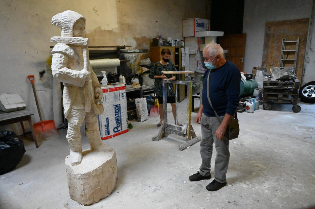 Nowy gwarek już prawie gotowy. Gdzie stanie?