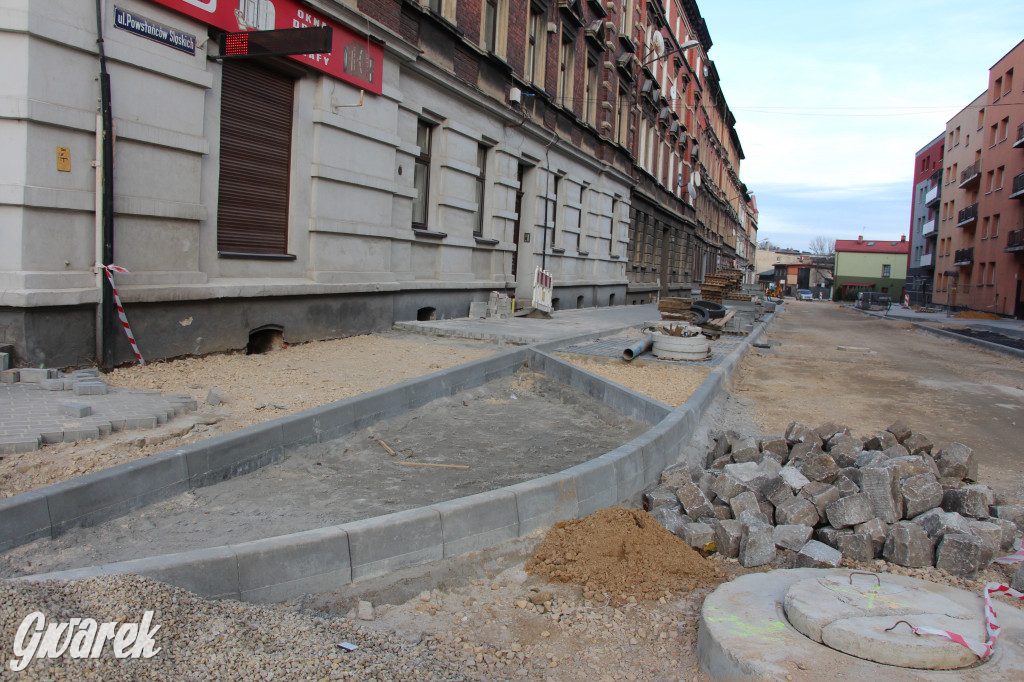 Remont ul. Powstańców Śląskich - chodniki i miejsce na zieleń