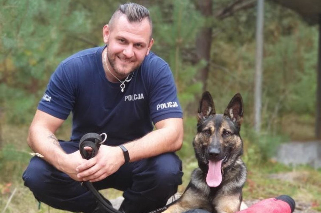 Nowy pies w tarnogórskiej komendzie policji