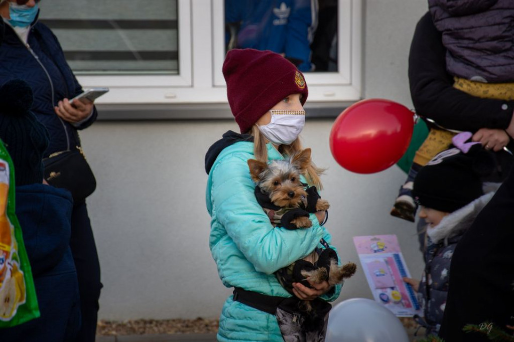 Mikołaj ruszył w trasę i rozdawał podarki