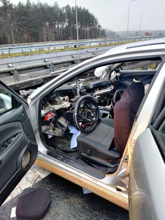 Czołowe zderzenie na drodze ekspresowej S1