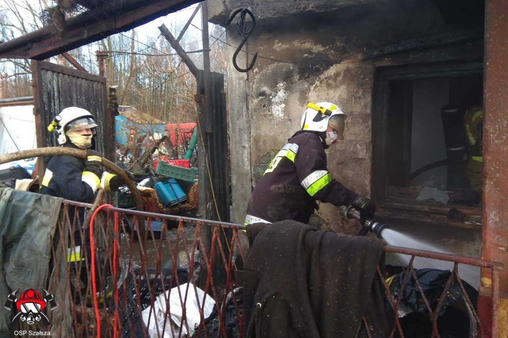 Pożar pomieszczenia gospodarczego w Szałszy