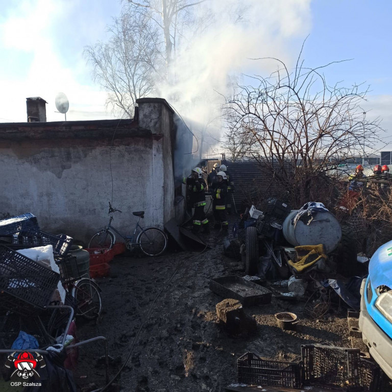 Pożar pomieszczenia gospodarczego w Szałszy