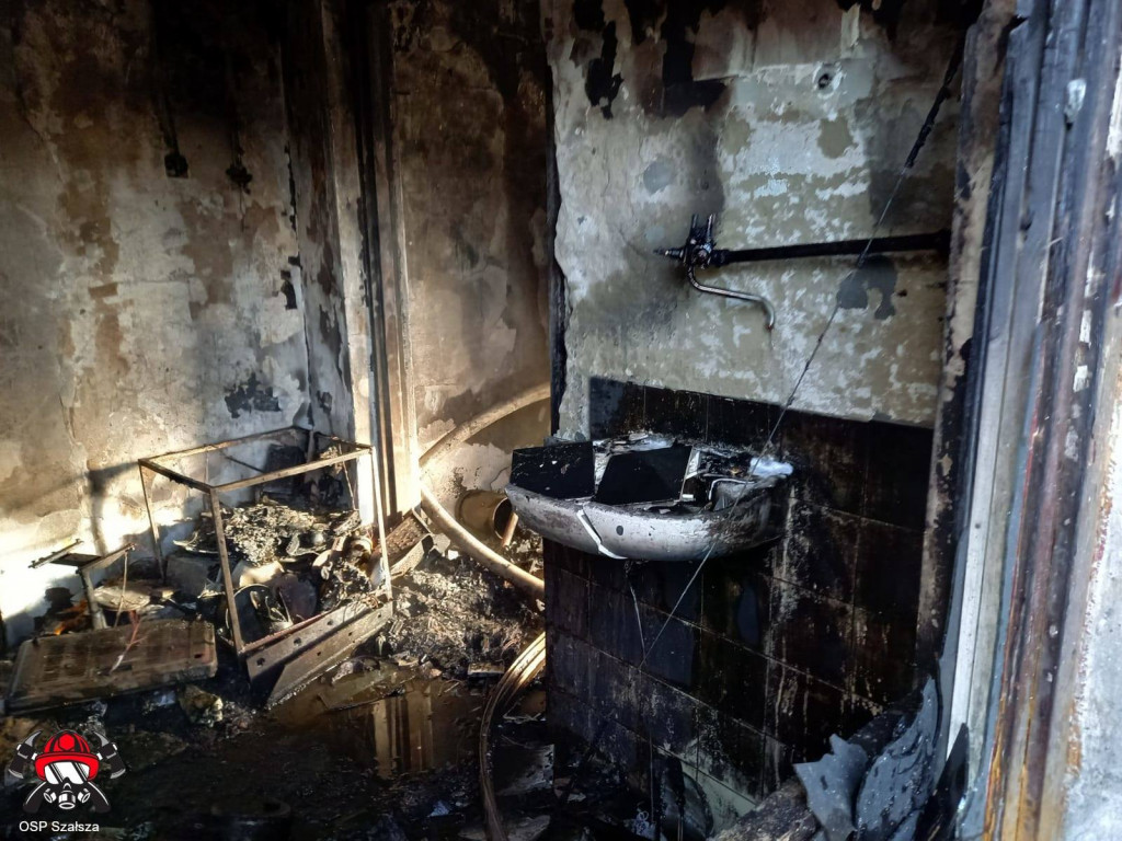 Pożar pomieszczenia gospodarczego w Szałszy