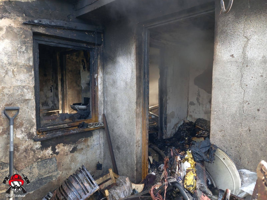 Pożar pomieszczenia gospodarczego w Szałszy