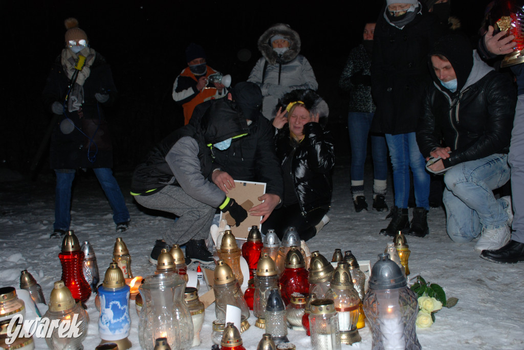 Piekarski spacer przeciw przemocy