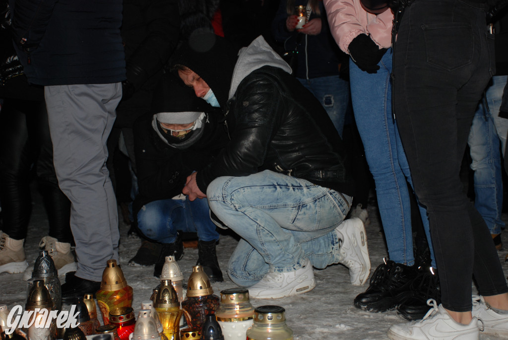 Piekarski spacer przeciw przemocy