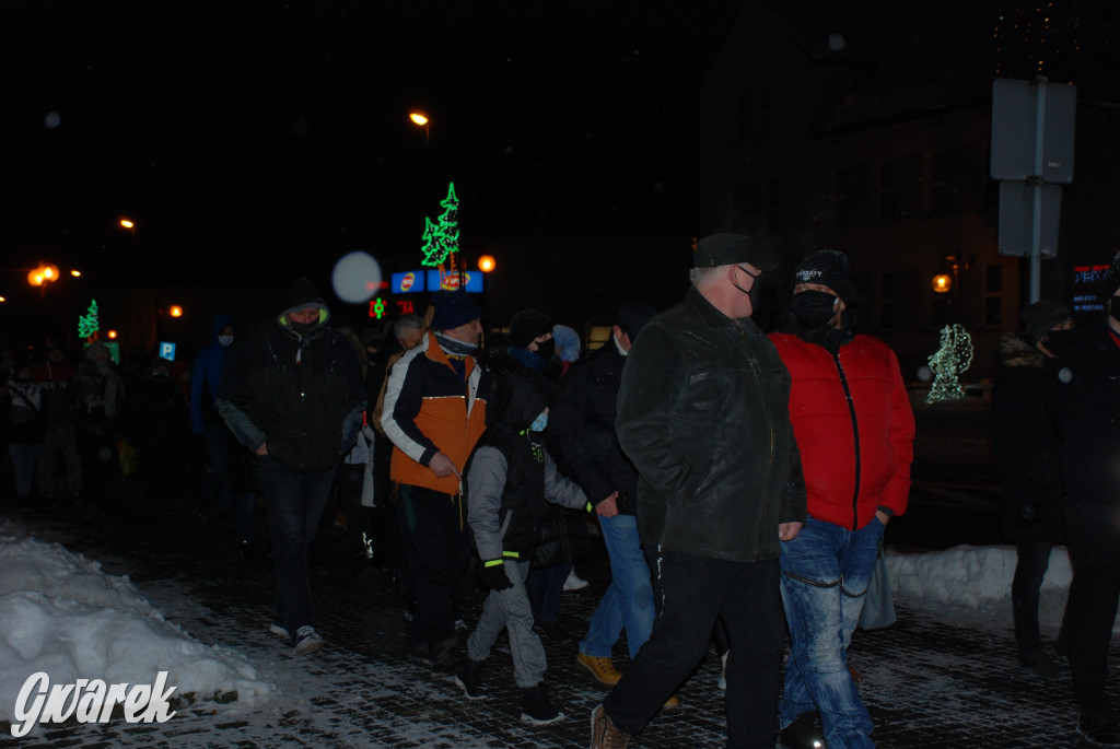 Piekarski spacer przeciw przemocy