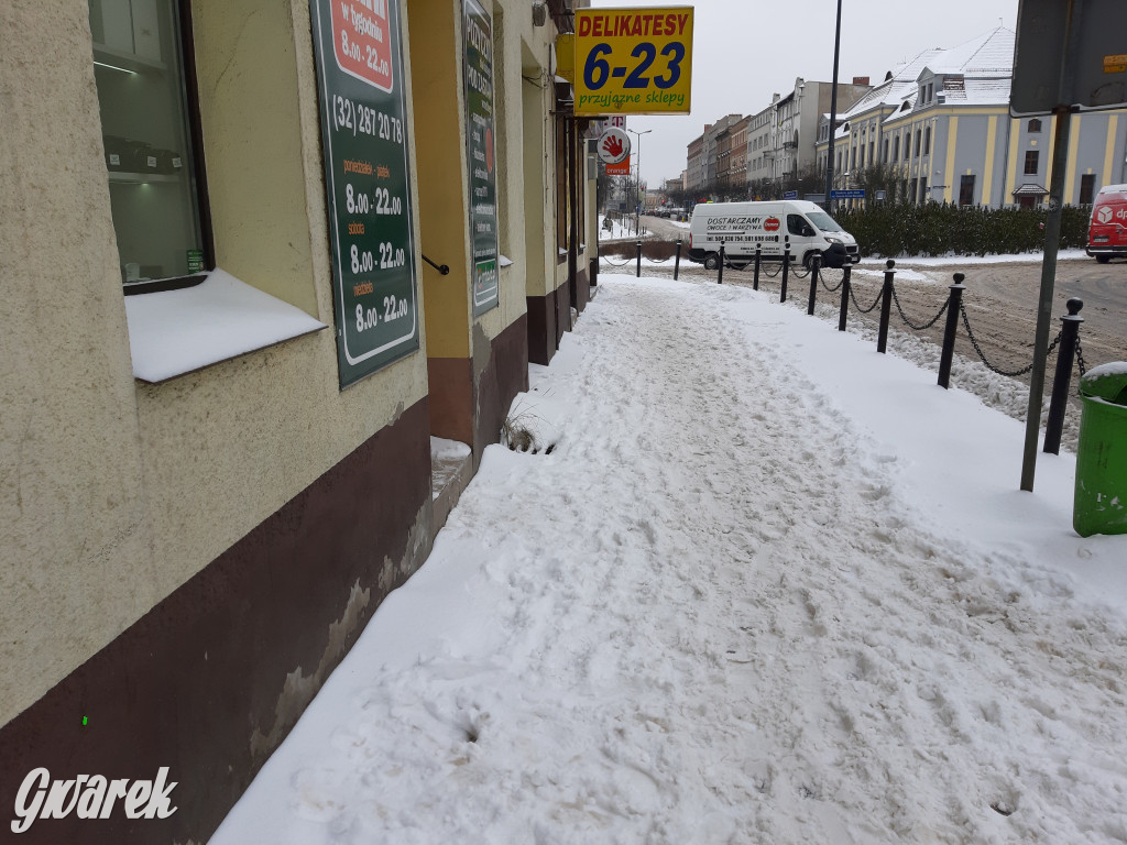 Przejście po chodnikach prawdziwym wyzwaniem