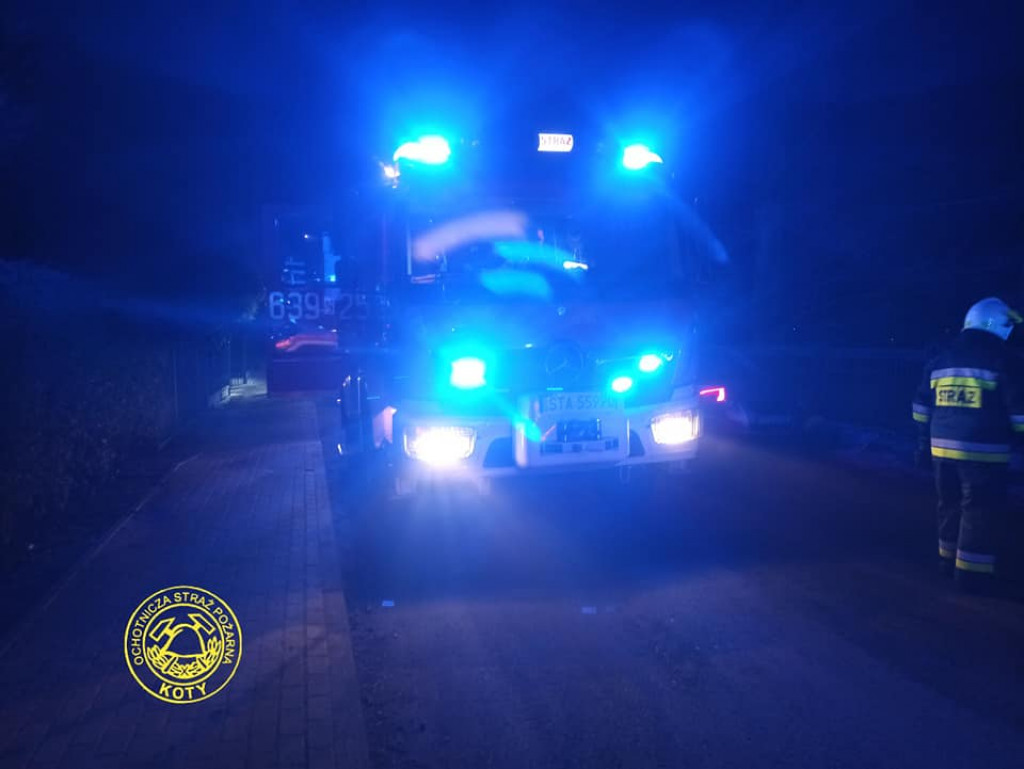 Strażacy uratowali z pożaru cztery osoby