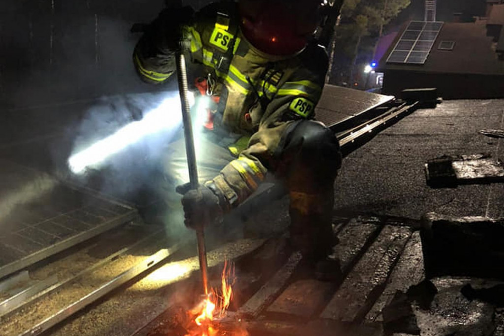 Pożar w Kaletach, spłonął budynek gospodarczy