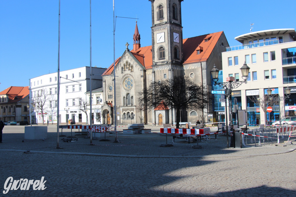 Hit czy nieporozumienie? Tarnogórski Rynek w nowej odsłonie