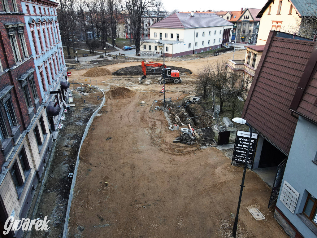 Tarnowskie Góry - rondo nabiera kształtów