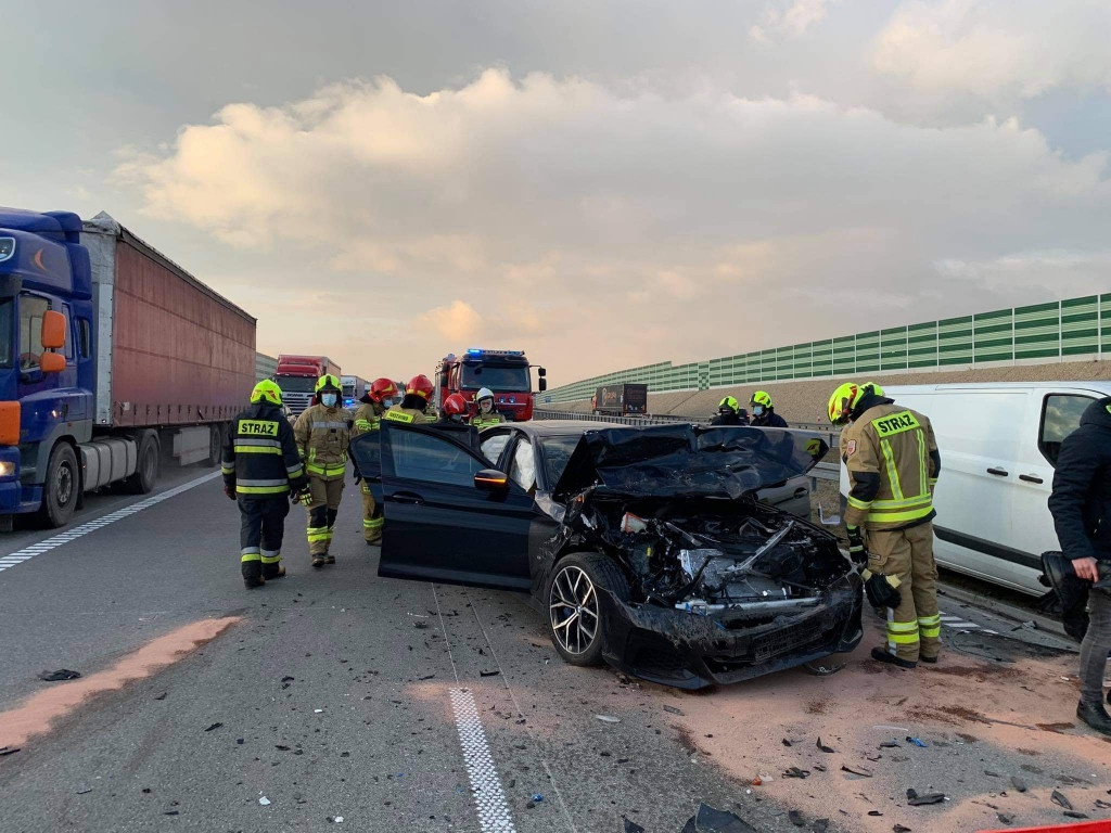 Na A1 zderzyło się pięć samochodów