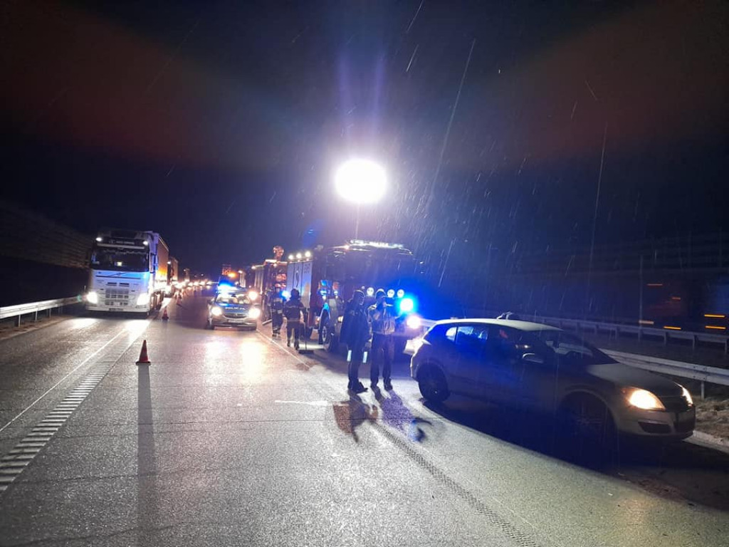 Na A1 zderzyło się pięć samochodów