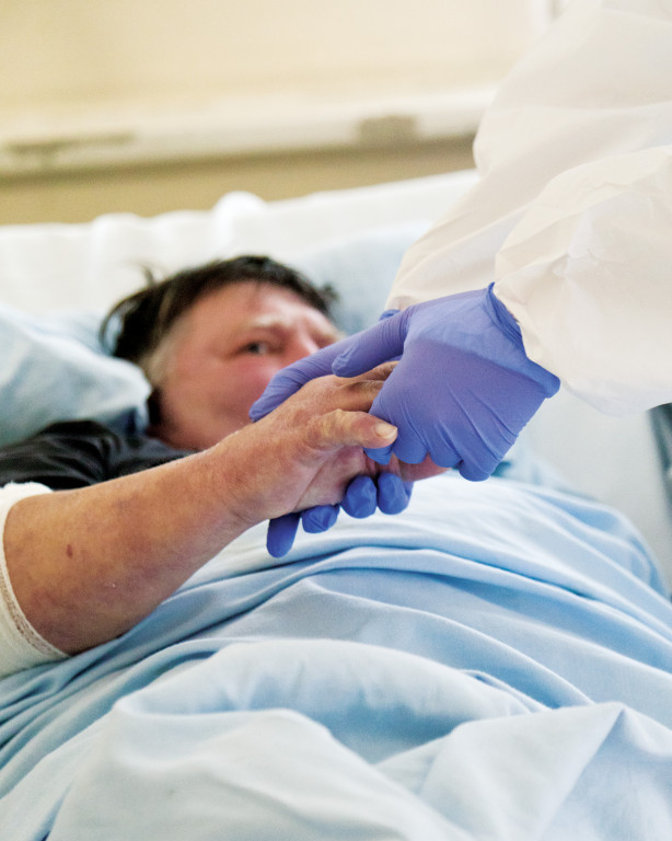 Życie w strefie zero. Doceniono fotoreportaż tarnogórzanki