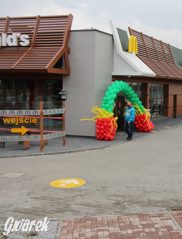 Nowy McDonald's już otwarty. Obok rośnie Vendo Park z Biedronką