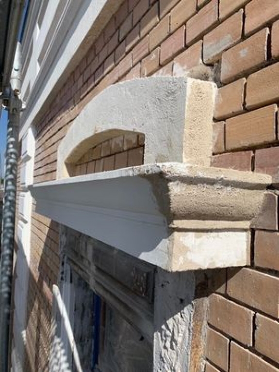 Willa miejska przy Legionów odzyskuje blask