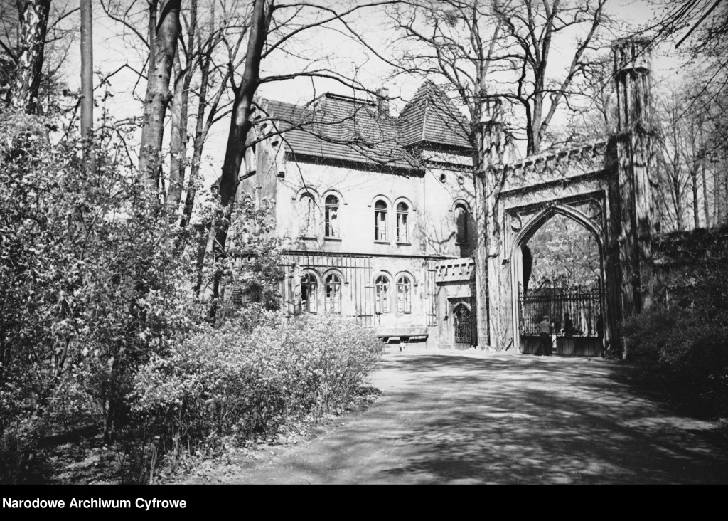 Pałac w Nakle przed wojną