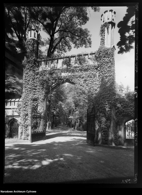 Pałac w Nakle przed wojną