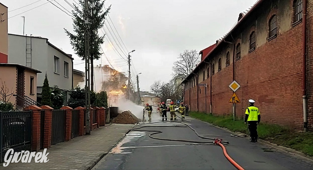 Tarnowskie Góry. Zapalił się gaz, dwie osoby ranne