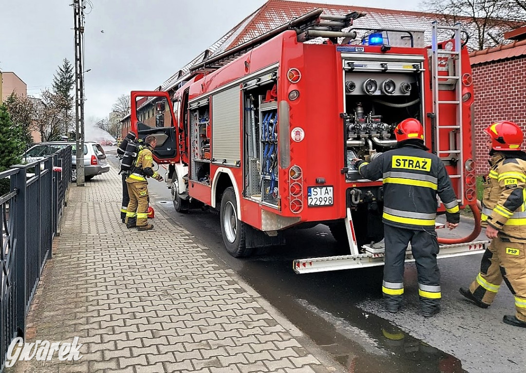 Tarnowskie Góry. Zapalił się gaz, dwie osoby ranne