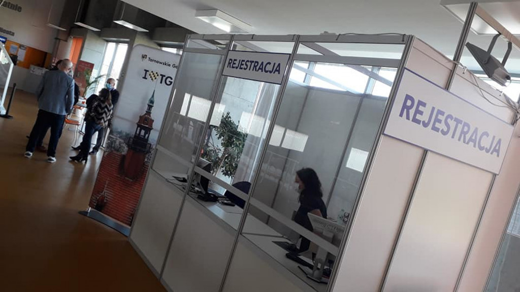 Punkt szczepień w hali otwarty