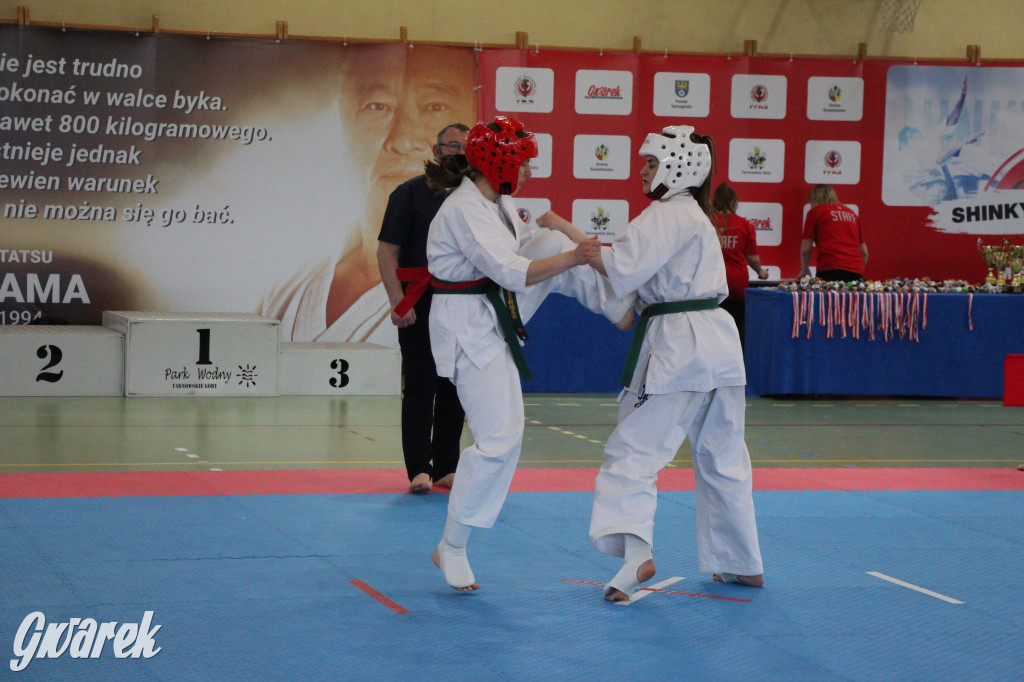 W Nakle Śląskim walczyli karatecy z całej Polski