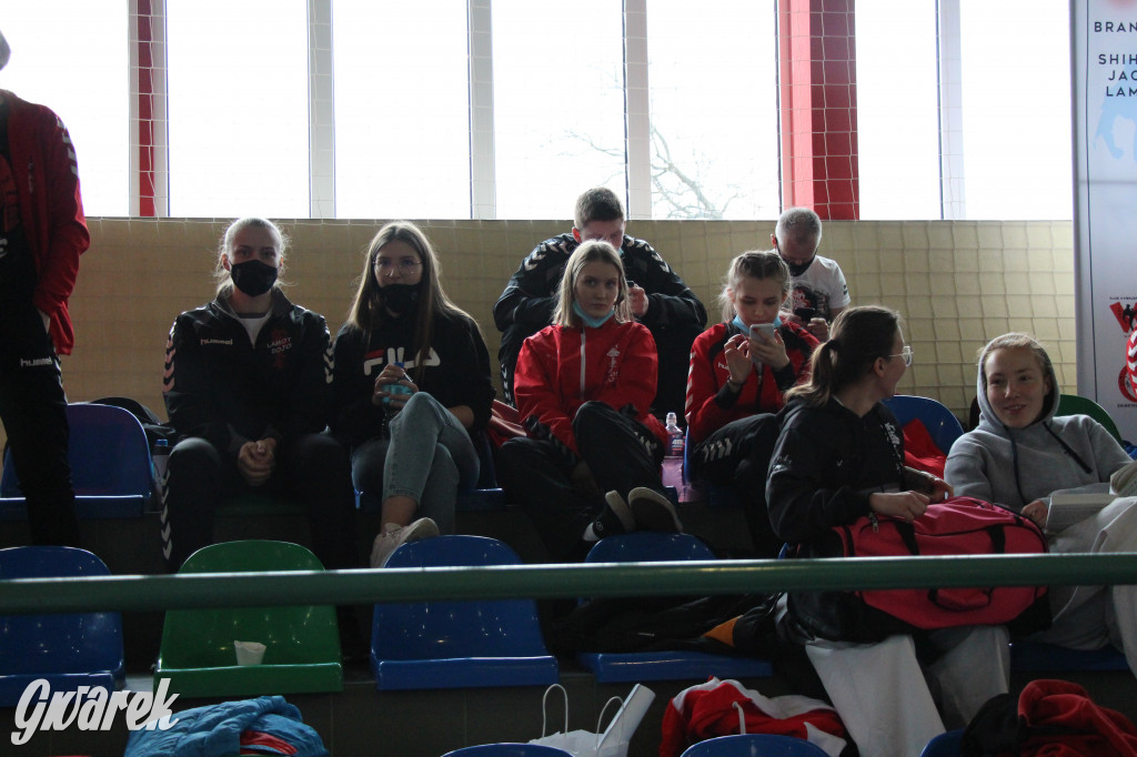 W Nakle Śląskim walczyli karatecy z całej Polski