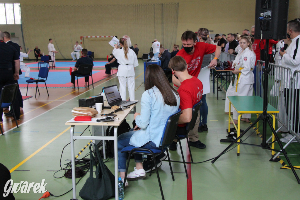 W Nakle Śląskim walczyli karatecy z całej Polski