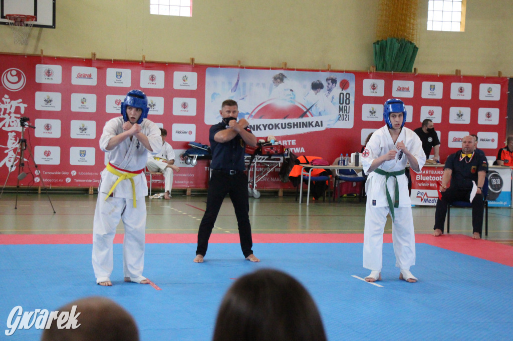 W Nakle Śląskim walczyli karatecy z całej Polski