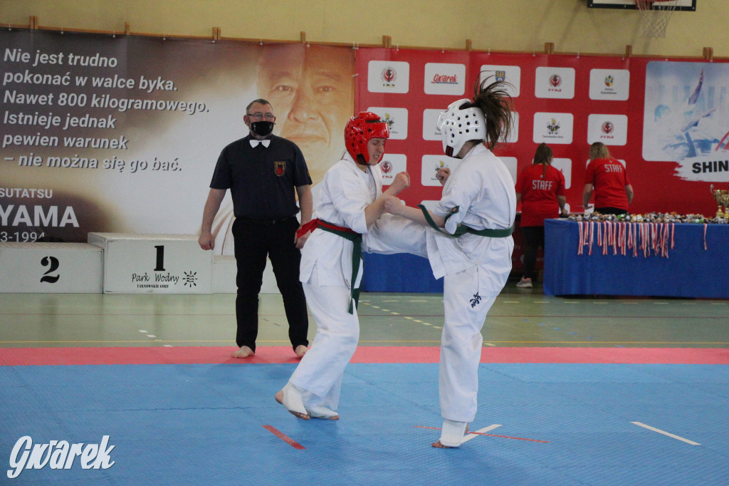 W Nakle Śląskim walczyli karatecy z całej Polski